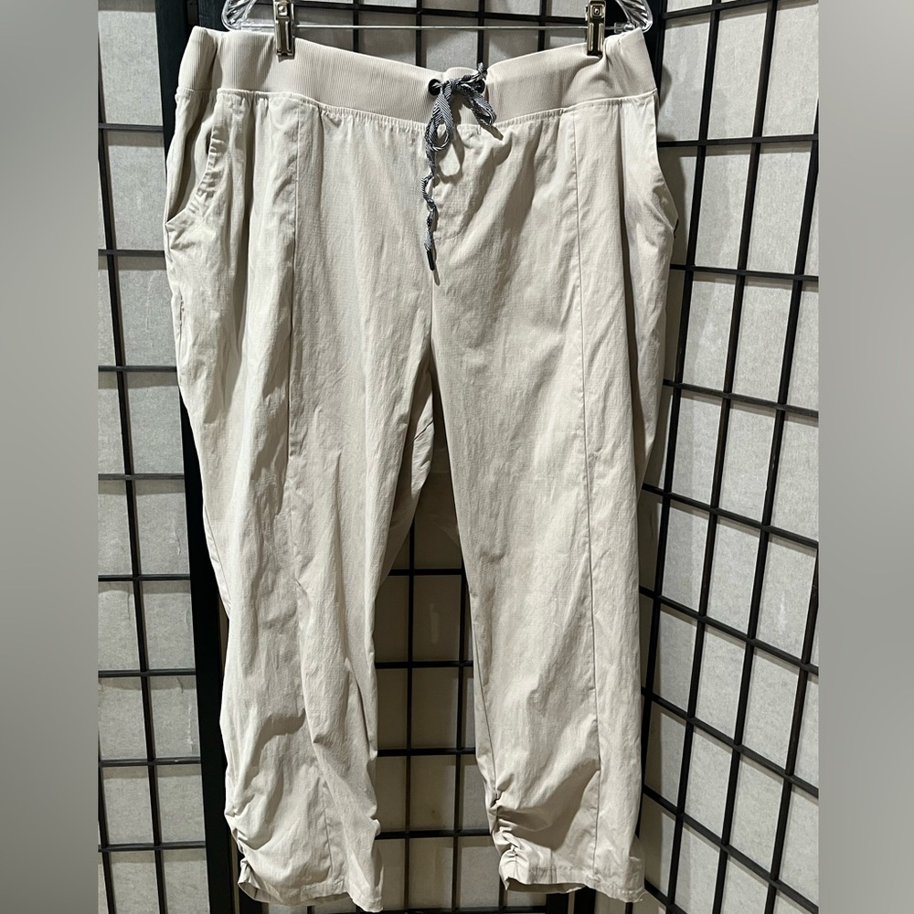 HAPPY CAMPER BY TORRID Light Beige Drawstring Casual Pants WOMEN SIZE 4( 26) 4X